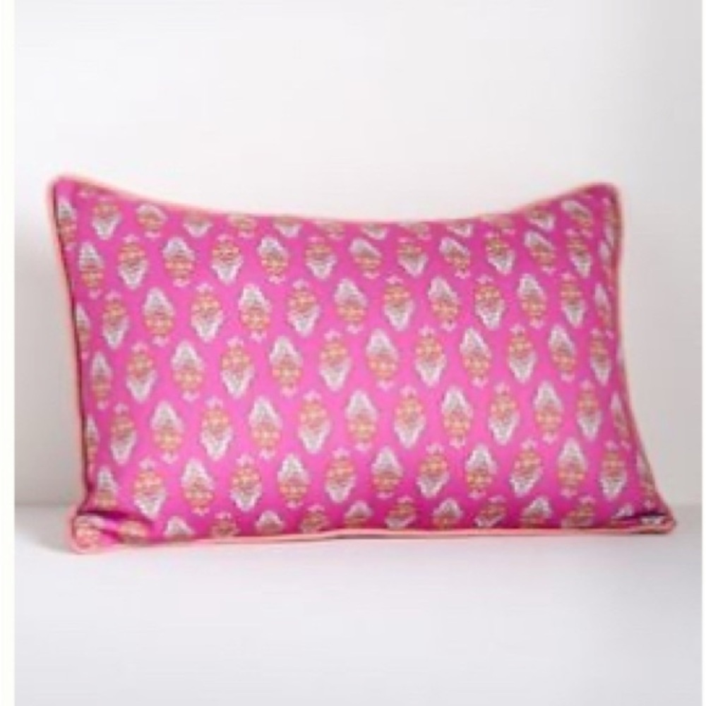 Anthropologie NWT “Sold Out” Isadora Pink & Coral Mix Print Floral Pillow